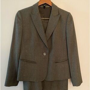 Linda Allard for Ellen Tracy charcoal grey suit
